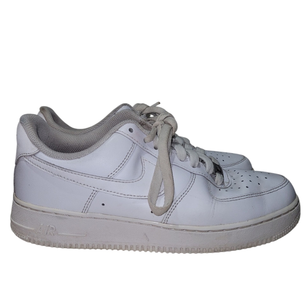 Nike Air Force 1 Low '07 Triple White CW2288-111 - Men sz 7.5, Women 9.5, Unisex
